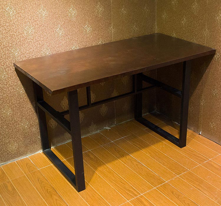 夢達鋼木快餐桌實拍圖片