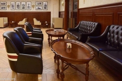 卡座沙發定制廠家,哪家價格比較便宜?