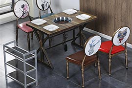 火鍋店一套桌椅多少錢?